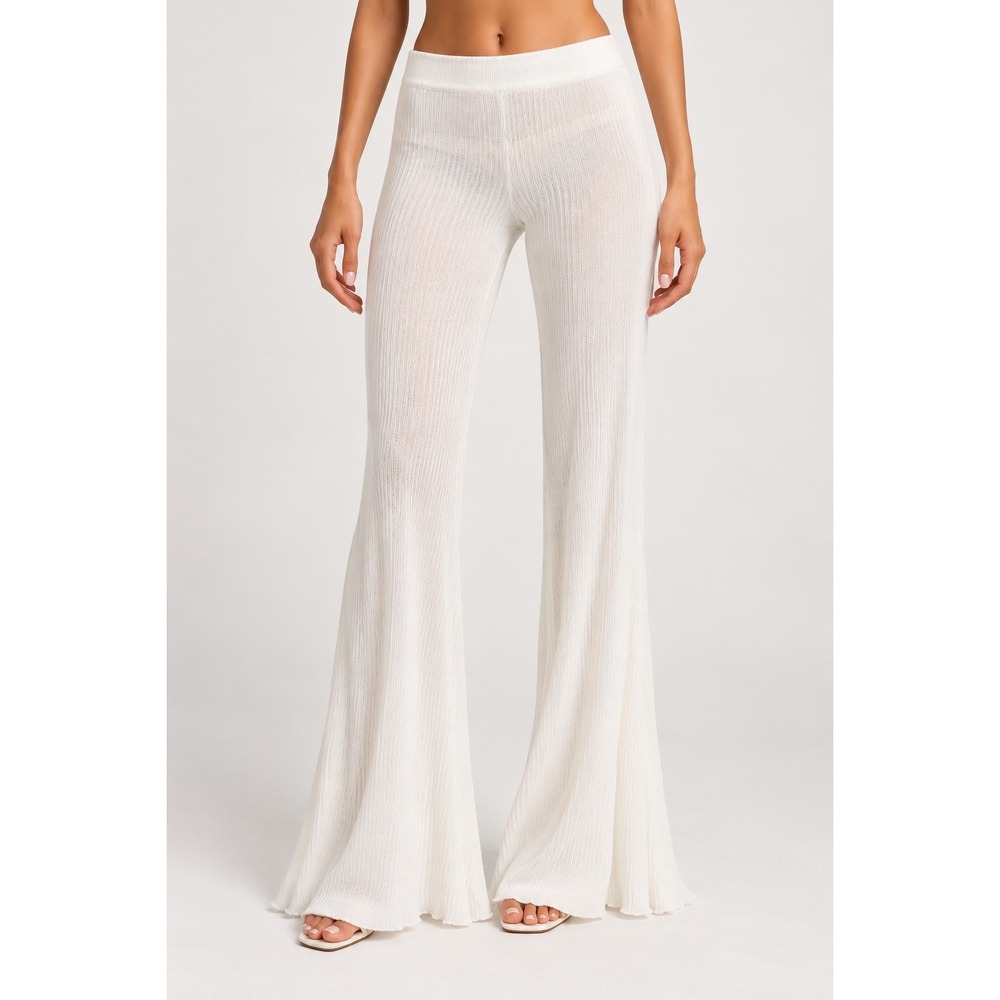 House of CB Valeria White Ribbed Knit Flare Leg High Waisted Pants Small NWT